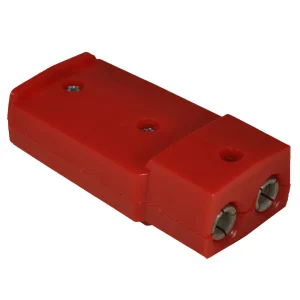 Associated 6207 – Red Lexan Polarized Plug Kit